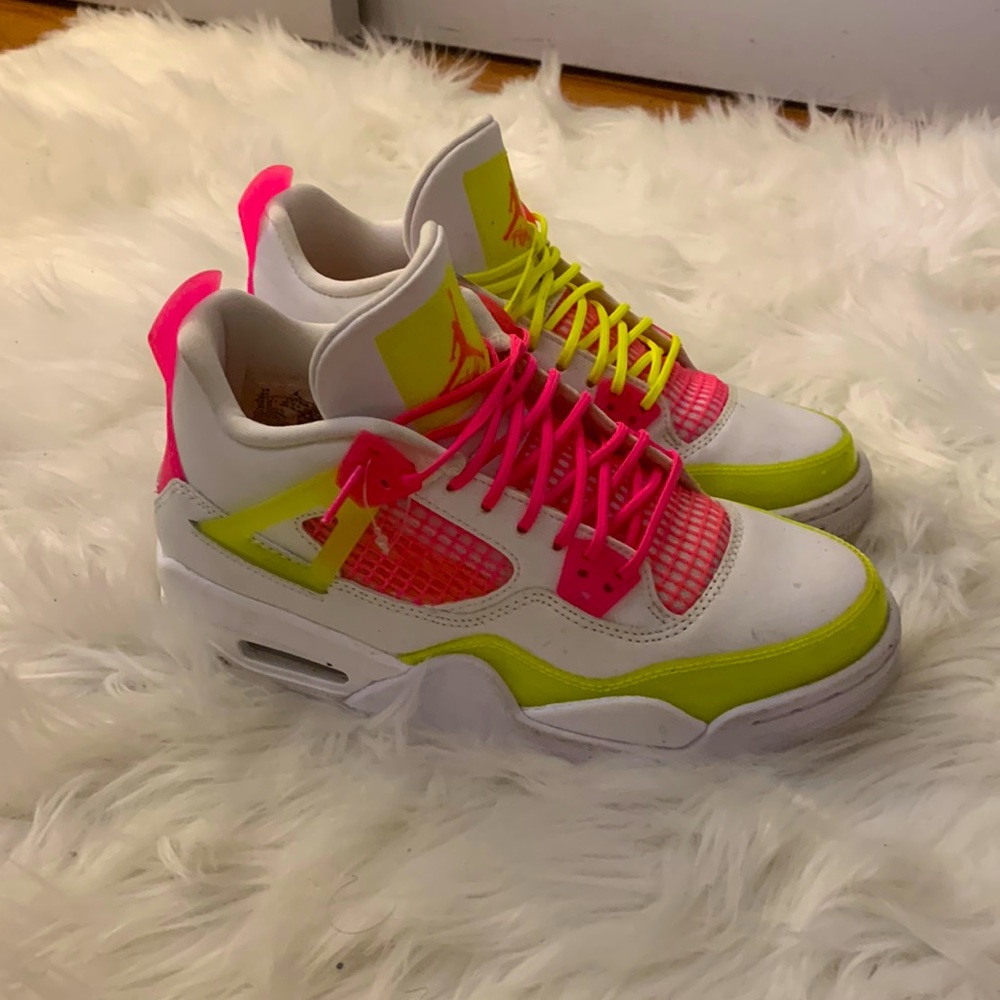 Retro 4 Air Jordan “Lemon Venom”